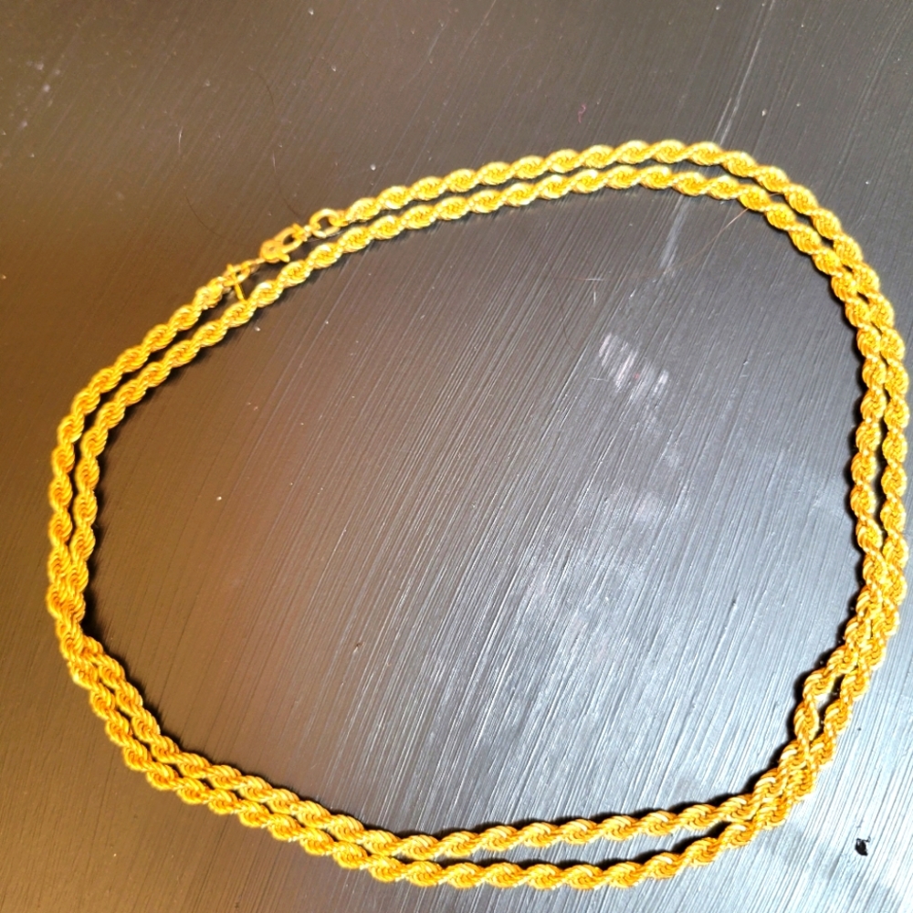Vintage Monet 30" Rope Necklace in Gold